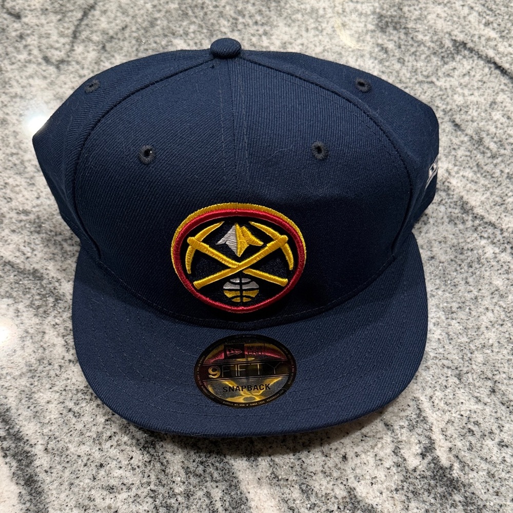 Denver Nuggets Navy Blue Snapback hat BRAND NEW WITH TAGS